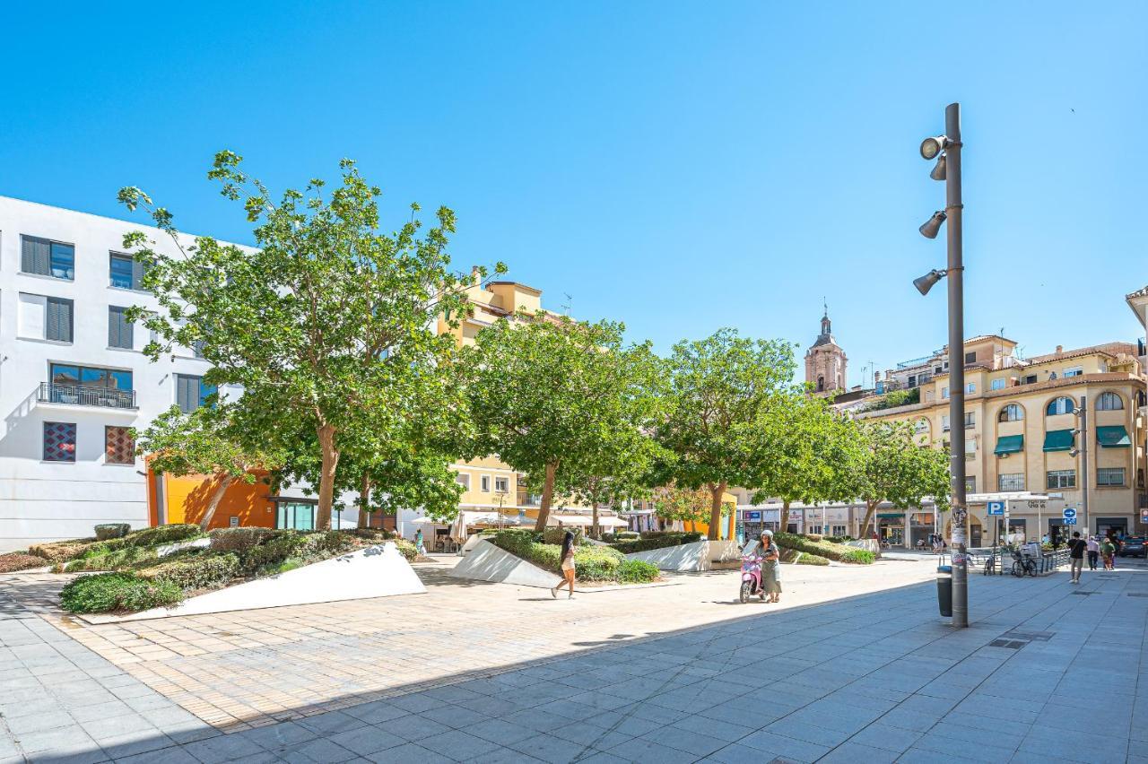 Apartment In The Heart Of The Historic Center Малага Экстерьер фото